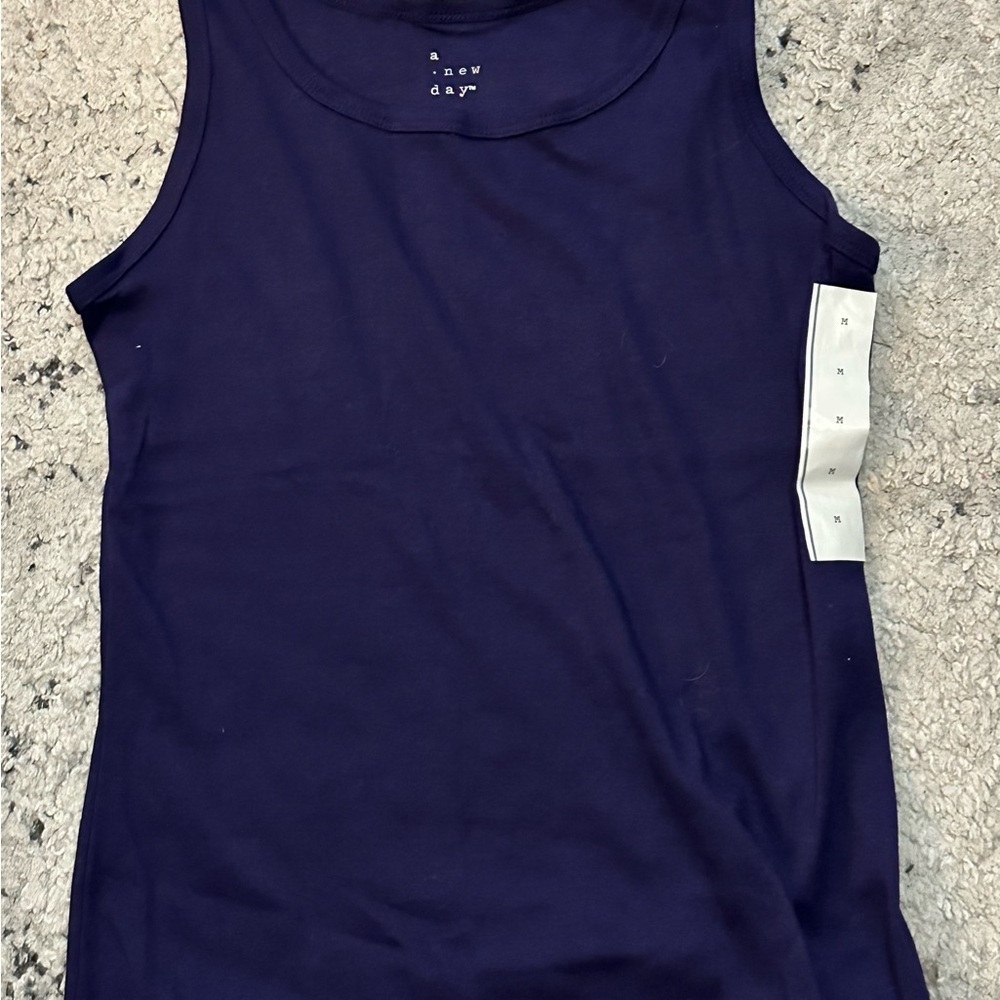 A New Day Navy Tank and Wild Fable Yellow Women Tops size Medium - Picture 2 of 5